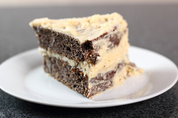 Poppy Seed Cake with Buttercream Icing