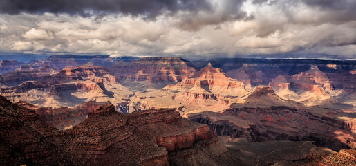 Fototapeta na wymiar Stormy Day on the Grand Canyon, Grand Canyon National Park, Arizona