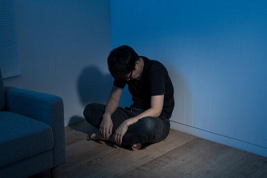 「引きこもる」の画像 - 2,857 件の Stock 写真、ベクターおよびビデオ | Adobe Stock