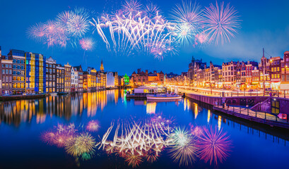 Fireworks show in Amsterdam, Netherlands  - obrazy, fototapety, plakaty