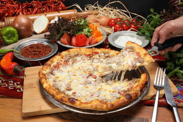 Turkish pitta with chopped meat and cheddar