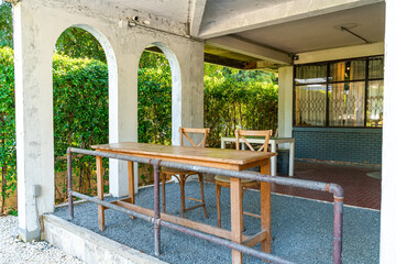 empty table and chair in coffee shop cafe