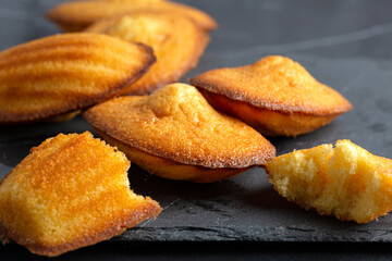 Madeleines à l'ancienne en gros plan