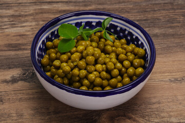 Canned Green peas in the bowl
