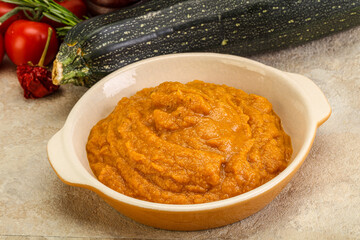 Vegetarian cuisine - Zucchini puree with herbs