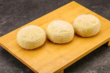 Raw potato zrazy for cooking