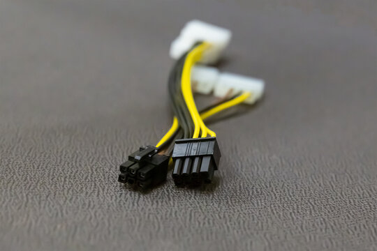 Power cable for computer 8 pin 12 v for connecting video cards