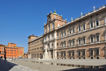 Fototapeta na wymiar Palazzo Ducale in Piazza Roma, Modena, Italy