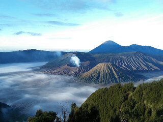 Fototapeta na wymiar Activity of Indonesia's Bromo volcano crater