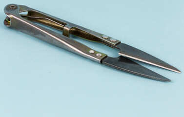 Small scissors for tailor, scissors for tearing and cutting thread