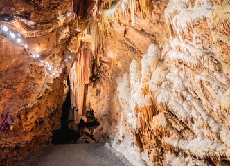Underground Caverns 
