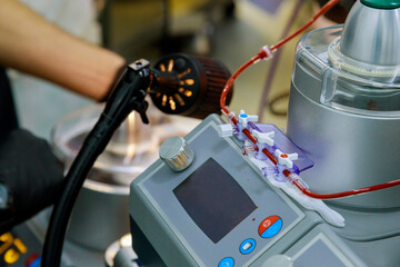 Artificial blood circulation apparatus on the intensive care unit cardiopulmonary bypass