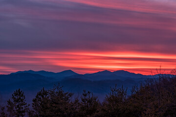 Fototapeta premium sunset over the mountains