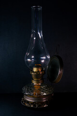 Obraz na płótnie Canvas Vintage Gas lamp old on black background