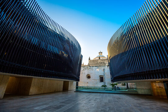 Merida, Mexico – 11 February, 2020: Patio Of Strings Of The Concert Hall Of Palace Of Mexican Music (Palacio De La Musica Mexicana) In Merida, A Project Designed To Revitalize City Historic Centre