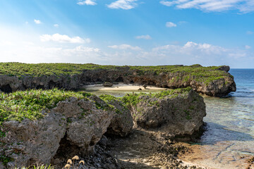 沖縄 宮古島 下地島巨石の裏からの風景