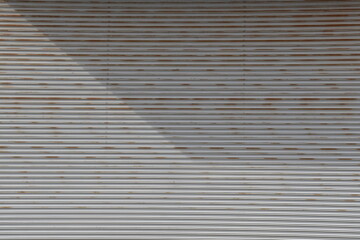 さびたシャッター扉