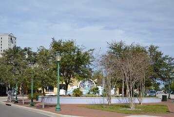Naklejka premium Park in Downtown Sarasota am Golf von Mexico, Florida