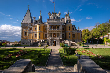 Fototapeta premium Palace of russian emperor Alexander III in Massandra