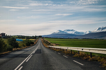 Fototapeta premium road to the mountains