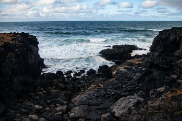 sea and rocks