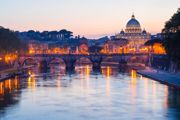 Obraz na płótnie Canvas Tiber River, Saint Pietro Basilica, Vatican City, Rome, Italy, Europe