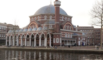 Obraz premium Westermoskee Mosque Exterior in Amsterdam, Netherlands