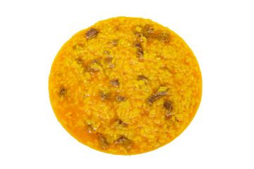 Arroz con carne de cerdo ibérico. Ración de arroz aislado sobre fondo blanco para carta y menús de comida para bares y restaurantes. Receta de cocina tradicional de la gastronomía española.