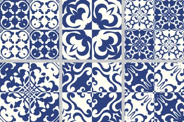 Tapeten Satz von indigoblauen Azulejos-Lissabon-Blumenmustern. Bodenfliese orientalische Spanien Kollektion nahtlose Texturen. Portugal geometrische Keramik. Vektor-Arabesken-Texturen © kokoshka
