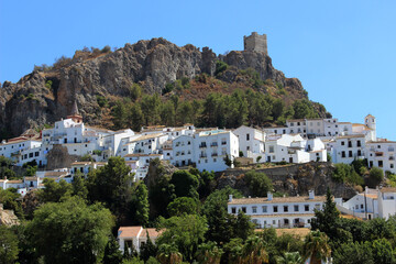 Fototapeta na wymiar Landscape of the town of Zahara de la Sierra in Cadiz (Spain)