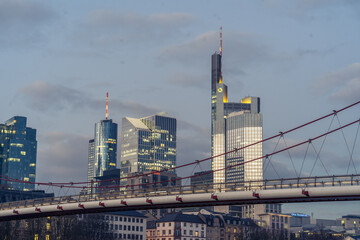 Frankfurt Skyline am Abend 2020 