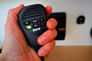 VHF for contact with the coast guard from the water for shipping and leisure yachts.