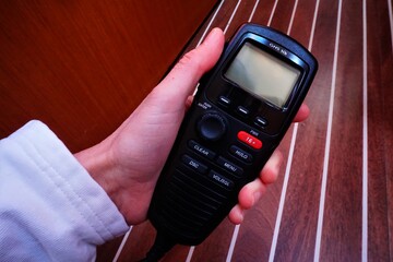 VHF for contact with the coast guard from the water for shipping and leisure yachts.