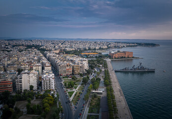 Fototapeta premium Thessaloniki at sunset cityscape, Greece..