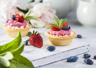 Image with tartlets.