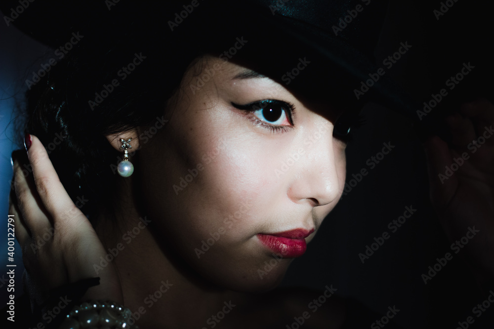 Sticker portrait of vintage woman in classic hat and pearls jewelry, retro styling girl