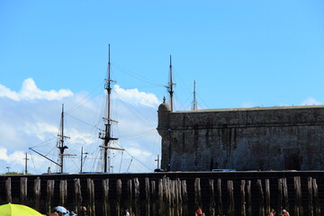 Pieux de la plage du Sillon à Saint-Malo
