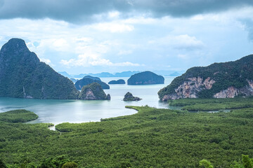 
Samet Nang Shee on a rainy day, but no matter what the weather And the beauty remains