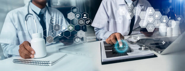 Medical technology and futuristic concept. Doctor hologram modern virtual screen interface.	