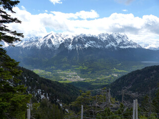Fototapeta na wymiar Hoher Ziegspitz mountain tour, Bavaria, Germany