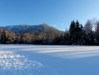 Winter hiking tour to Seekarkreuz mountain and Lengrieser hut, Bavaria, Germany