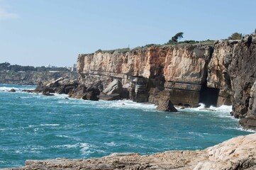Fototapeta premium Portugal e seus maravilhosos lugares para conhecer: praias, monumentos, castelos, igrejas e muito mais.