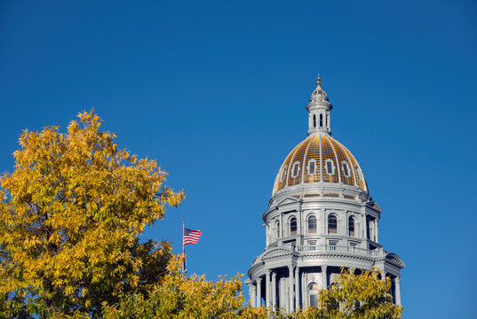 USA, Colorado, Denver, State Capitol dome in autumn