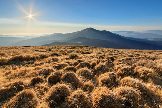 Ukraine, Zakarpattia region, Carpathians, Chornohora, mountain Petros, mountain Hoverla, Blue sky over field
