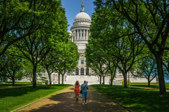 Rhode Island State Capitol in Providence is one of the biggest in the US, while RI is the smallest state