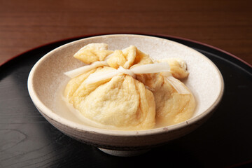 餅巾着の鳥スープ煮