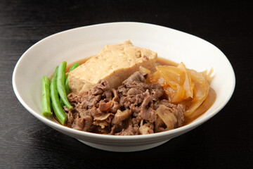 肉豆腐
