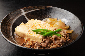 肉どうふ