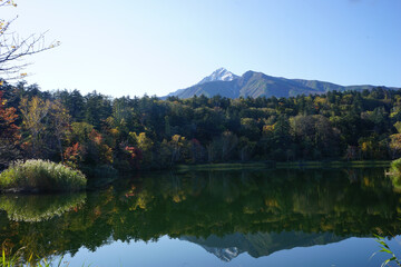 Mount Rishiri, Rishiri Fuji, with beaufitul autumn foliage from Himenuma in rishiri island, hokkaido - 利尻富士 秋の姫沼 北海道 利尻郡 利尻富士町