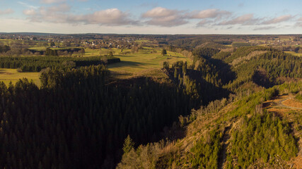 Reinhardstein et la vall&eacute;e de la Warche